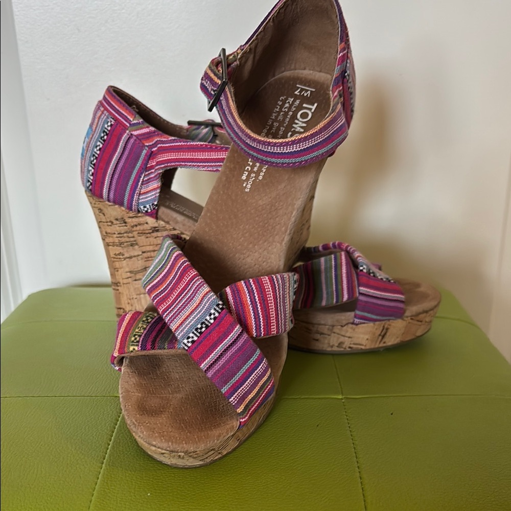 TOMS Women's Multicolor Wedge Sandals